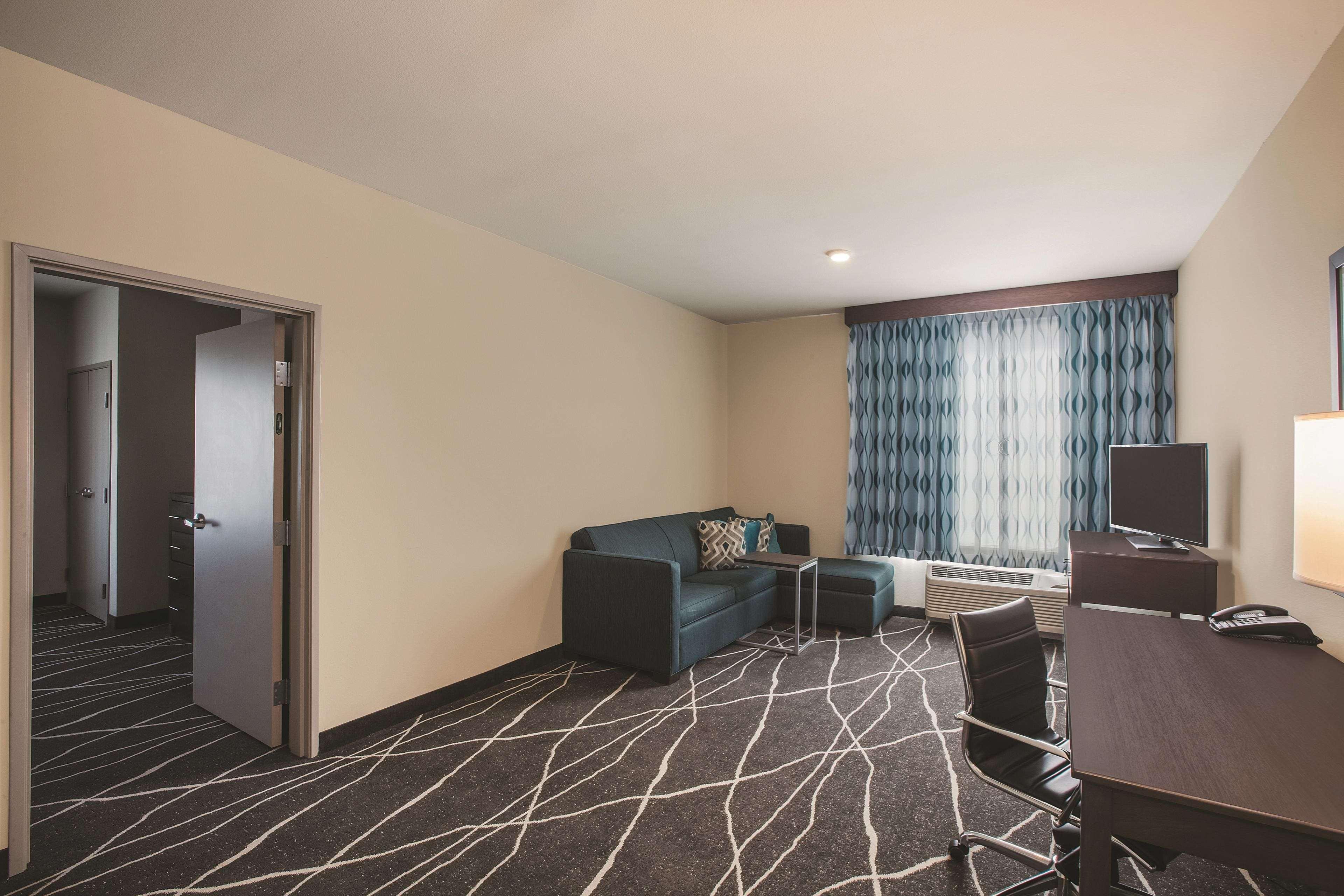 La Quinta By Wyndham Dallas Northeast-Arboretum Garland Bagian luar foto